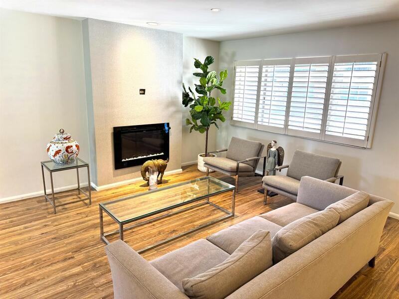 855 E Three Fountains Dr #855ETHRE - Photo 2 of 6