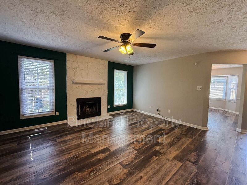 1703 Natchez Loop - Photo 2 of 17