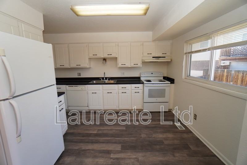 8589 W Fair Ave - Photo 5 of 26