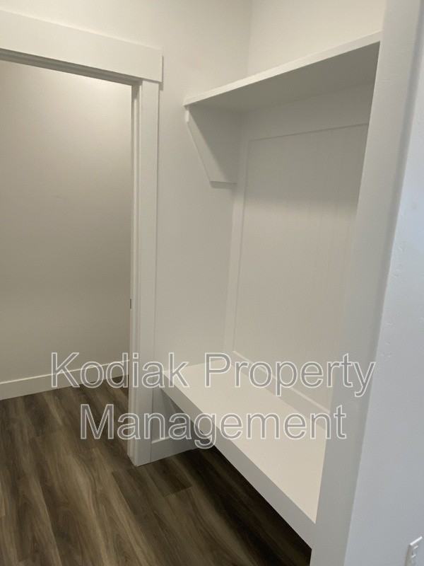 1901 Wn - Photo 7 of 20