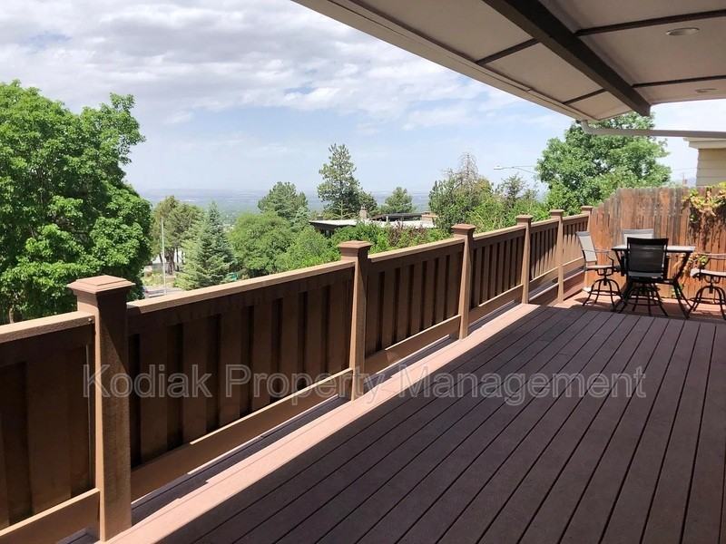 3397 Eastwood Dr - Photo 4 of 35