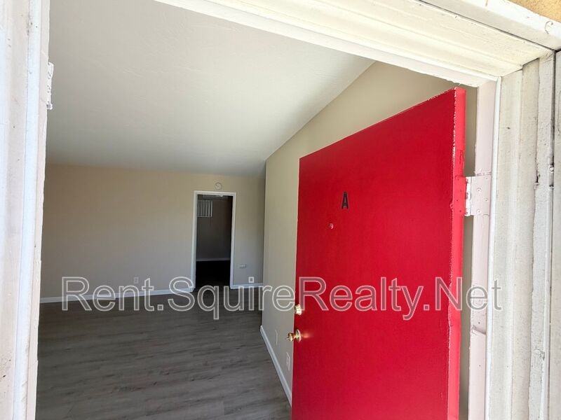 316 N San Gabriel Ave #A - Photo 3 of 12