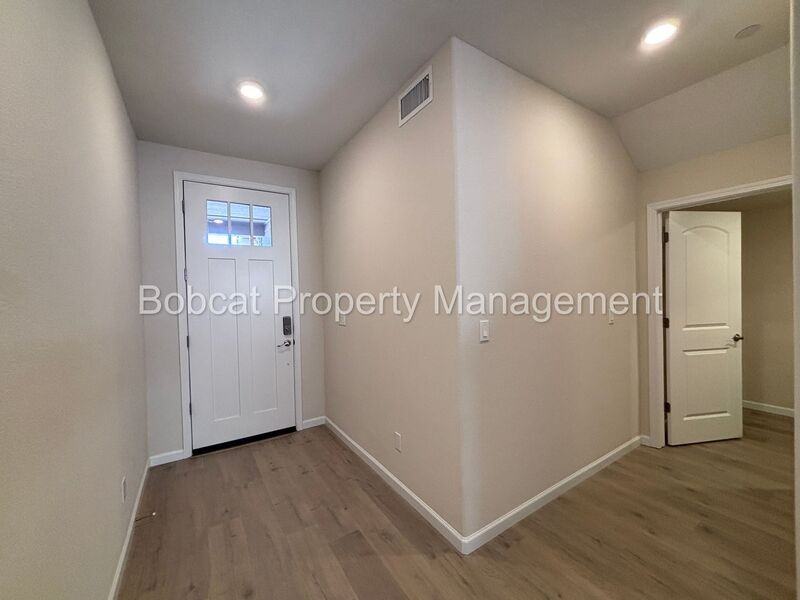 852 Furlong Dr - Photo 2 of 50