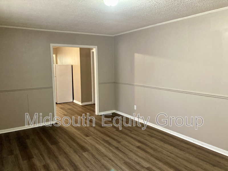 127 Northside Ave #113 - Photo 2 of 18