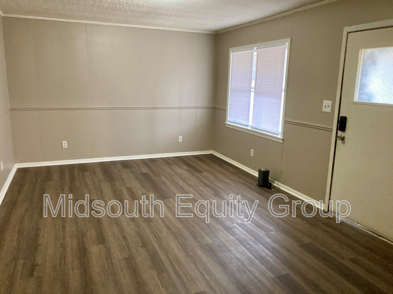 127 Northside Ave #113 - Photo 4 of 18