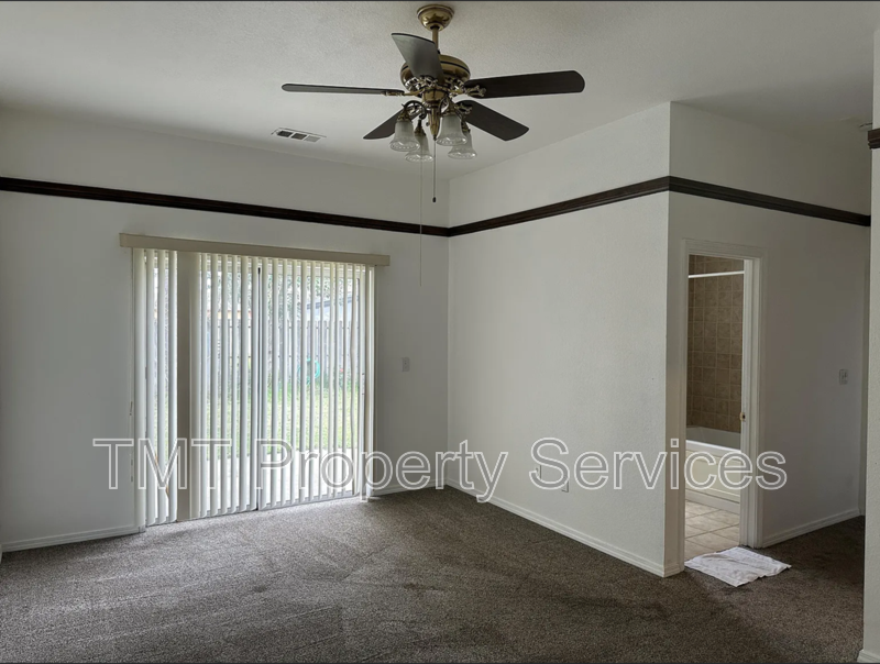 2051 Inman Ave - Photo 6 of 18