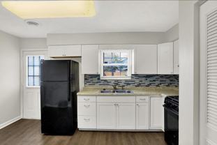 278 Walnut St #5 - Photo 1 of 1