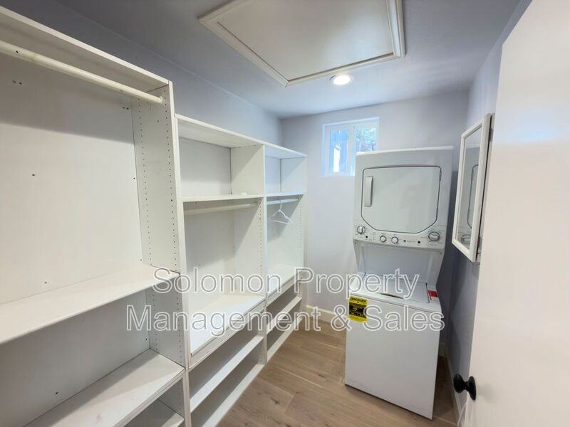 2840 Esturion Pl - Photo 7 of 11