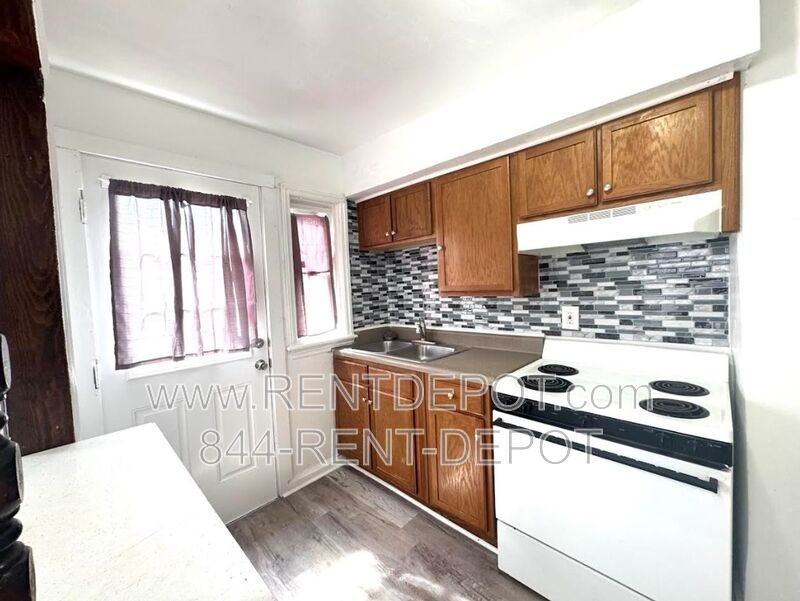 1133 Bayard Park Dr #B - Photo 4 of 8