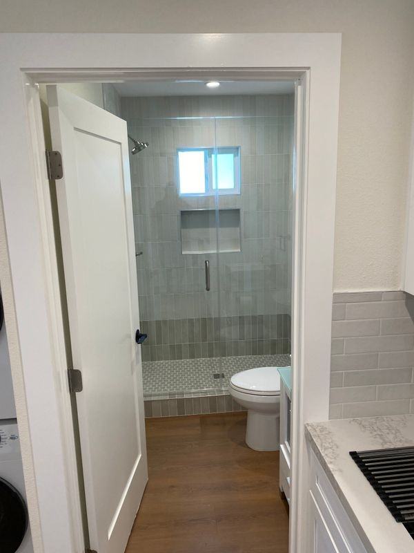 2442 Queensberry Rd - Photo 7 of 20