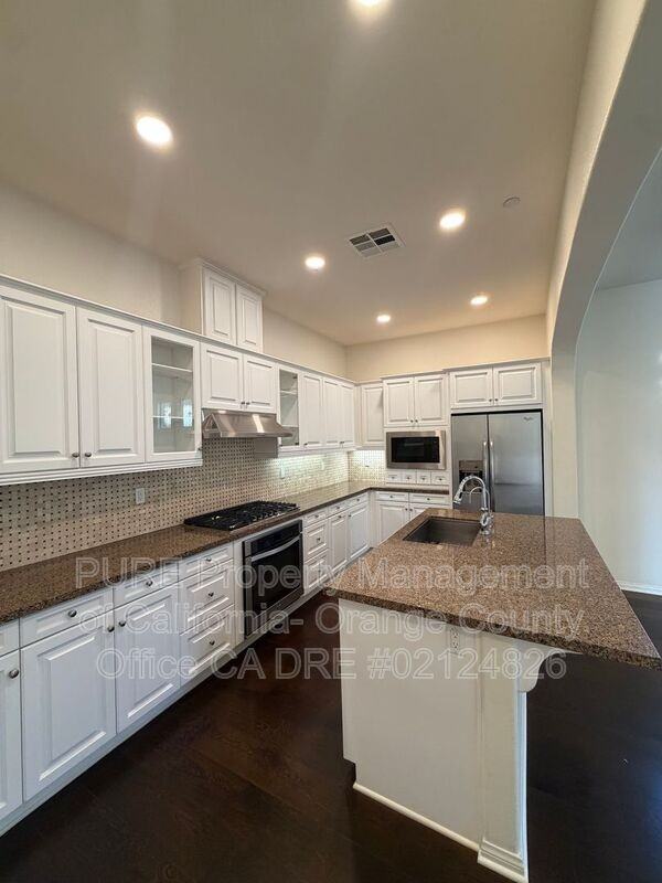 15 Galan St - Photo 7 of 24