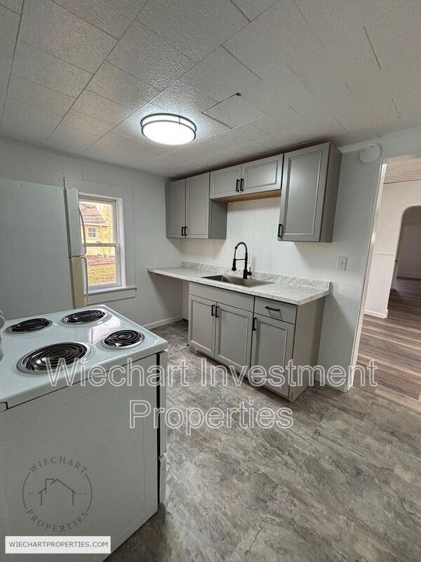 933 W Wayne St - Photo 7 of 12