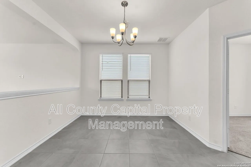 412 Deer Crest Dr - Photo 7 of 40