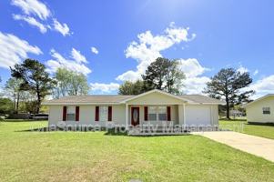 featured image of 2135 Hamilton St