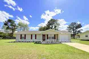 2135 Hamilton St - Photo 1 of 1