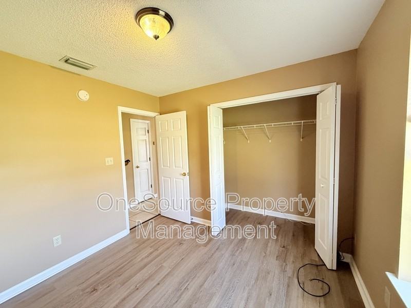 2135 Hamilton St - Photo 6 of 17