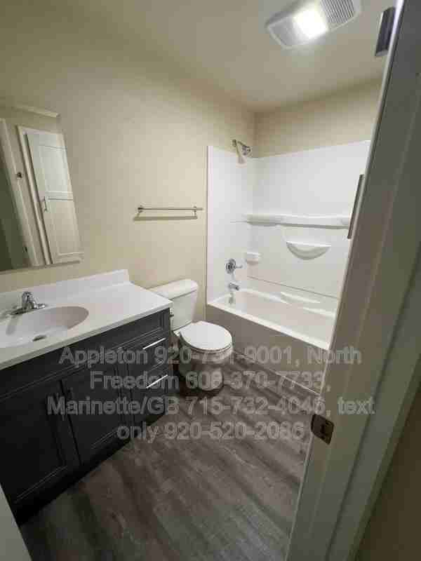 1830 August St #12 - Photo 6 of 7