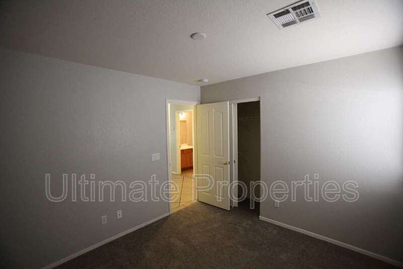 10445 W Palm Ln - Photo 6 of 9