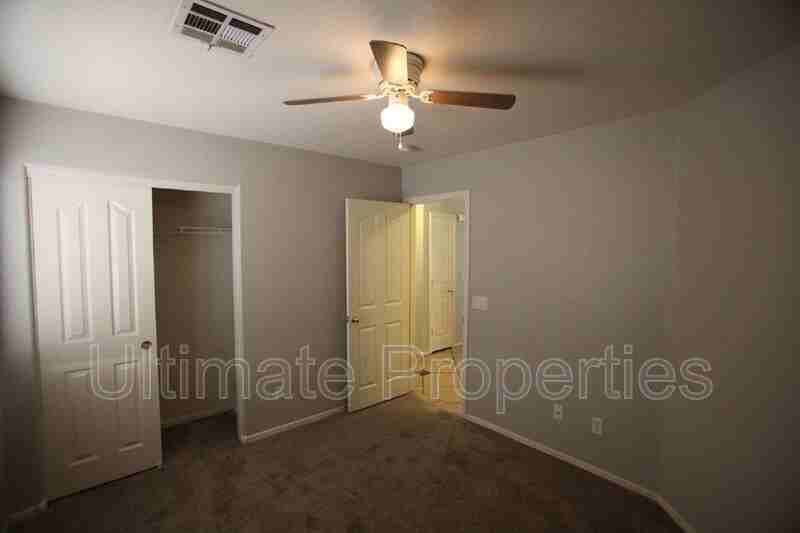 10445 W Palm Ln - Photo 7 of 9