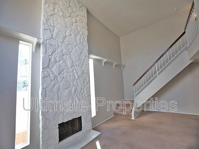 10853 E Yucca St - Photo 2 of 9