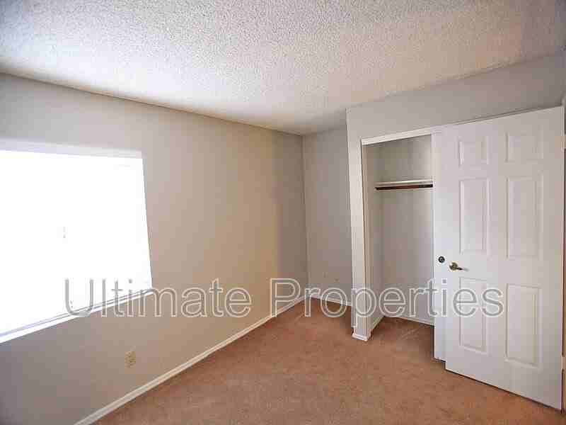 10853 E Yucca St - Photo 6 of 9
