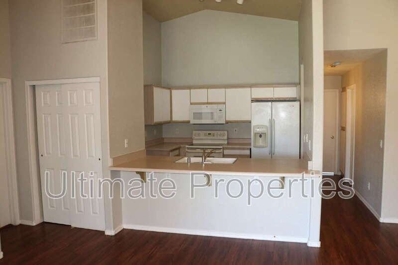 9027 W Yale St - Photo 5 of 12