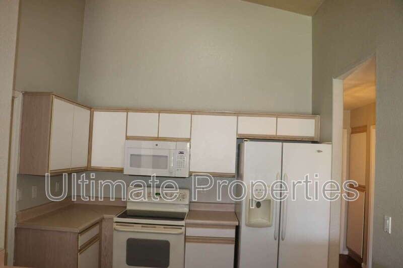 9027 W Yale St - Photo 6 of 12