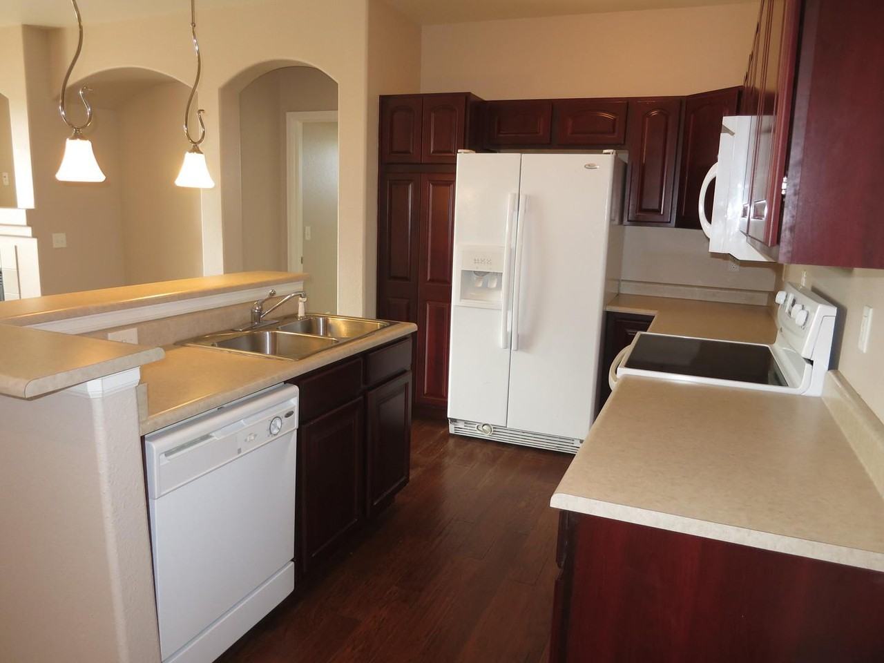 6315 Andersen Mill Hts #202 - Photo 5 of 14