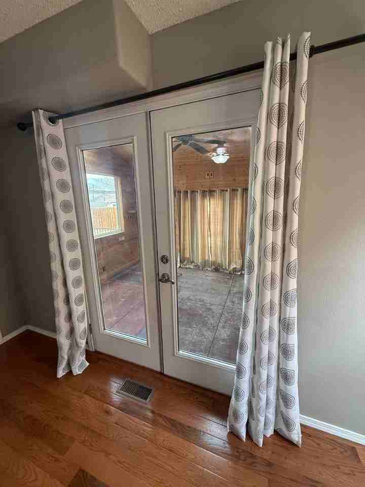 5231 Butterfield Dr - Photo 7 of 26