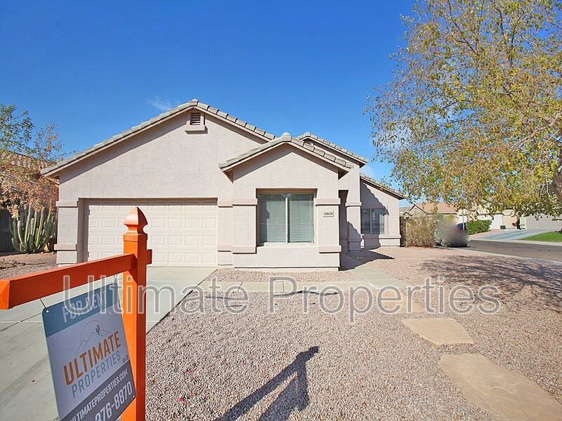 11808 W Cambridge Ave - Photo 2 of 10