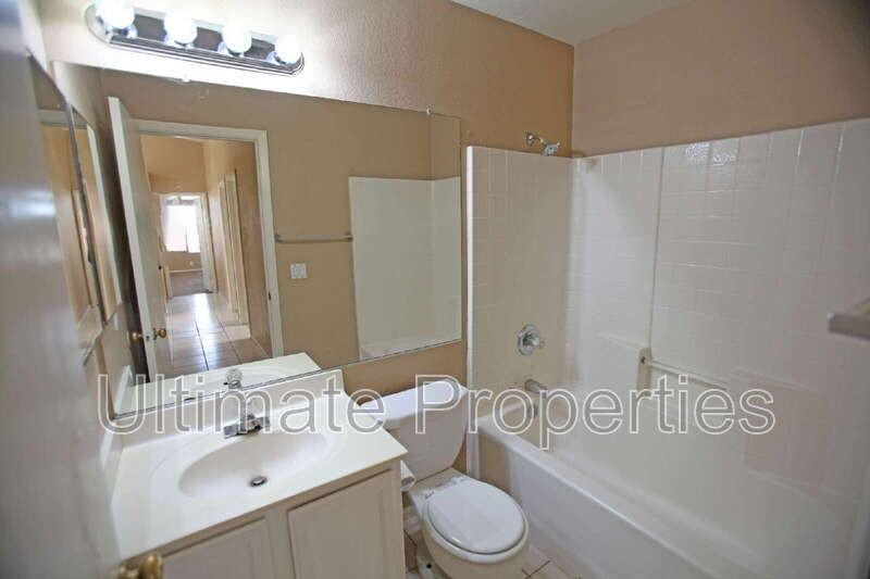 4120 W Wethersfield Rd - Photo 5 of 10