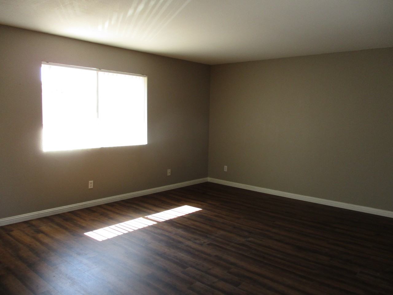 1350 N 85th Pl - Photo 7 of 17