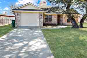 featured image of 1011 Carla Kay