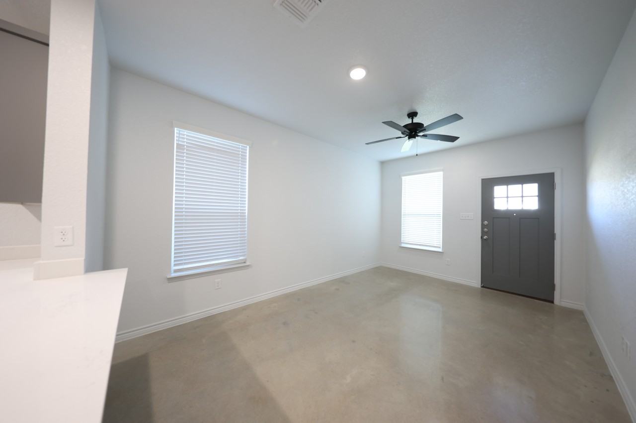 219 Riptide Rd - Photo 7 of 24