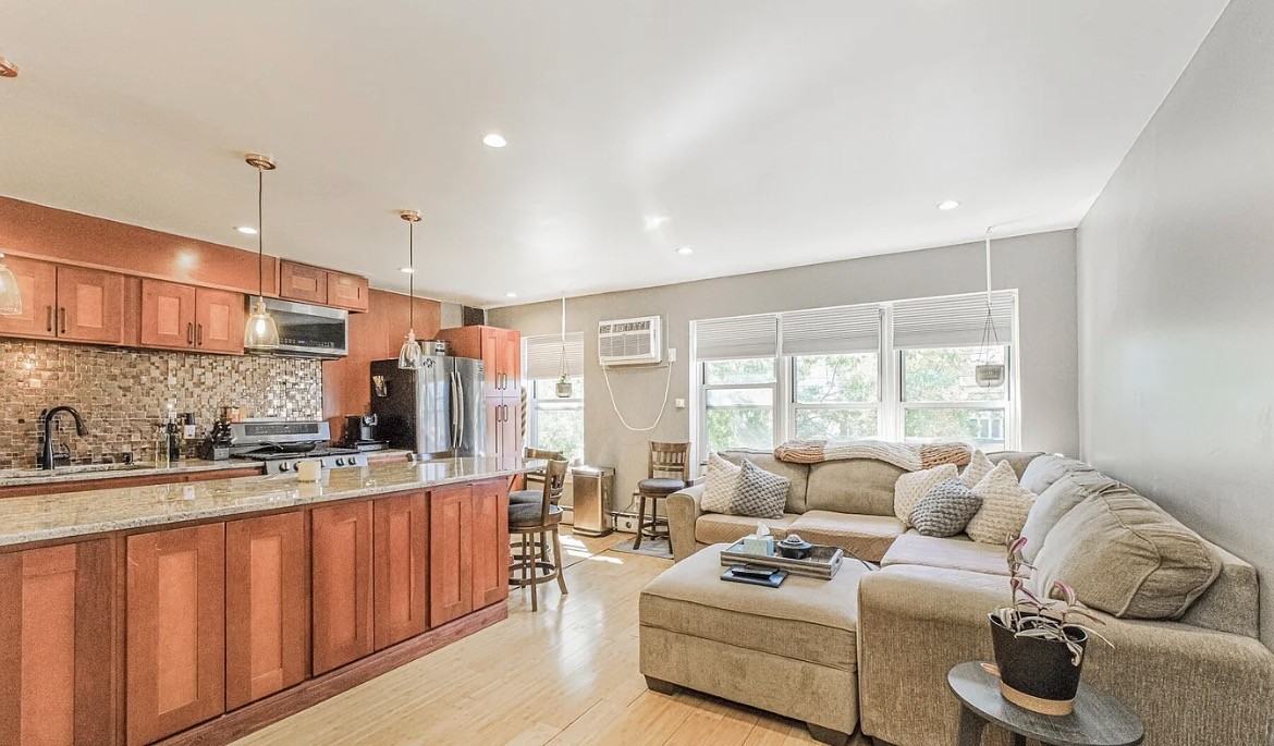 485 Armstrong Ave #D3 - Photo 6 of 13