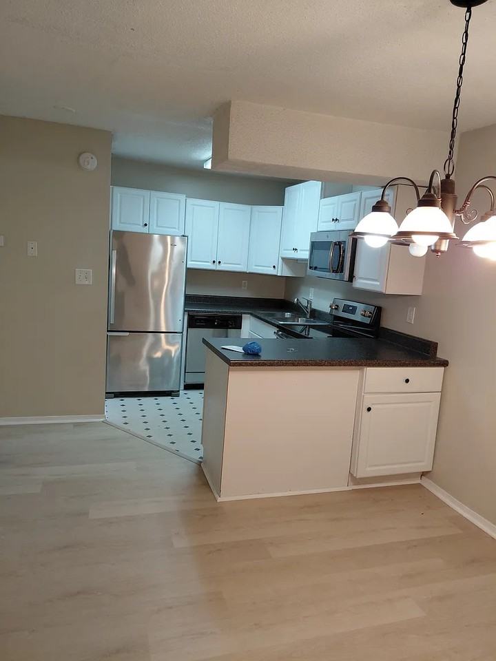 6646 Willow Pointe Nw - Photo 4 of 8