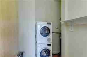 featured image of 75 Eagle St