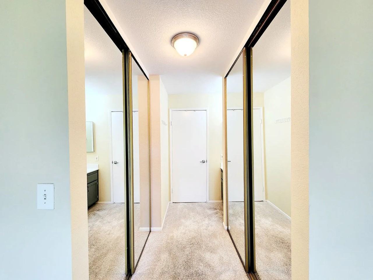 853 Woodside Way - Photo 6 of 13