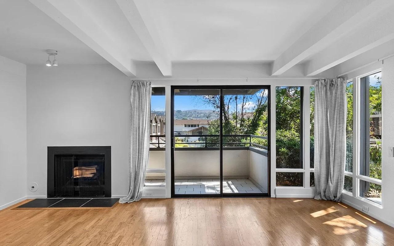 2533 Navarra Dr - Photo 7 of 16