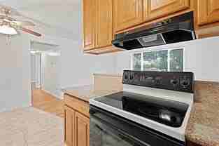 6724 Plymouth Rd - Photo 1 of 1