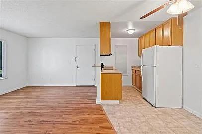 6724 Plymouth Rd - Photo 3 of 13