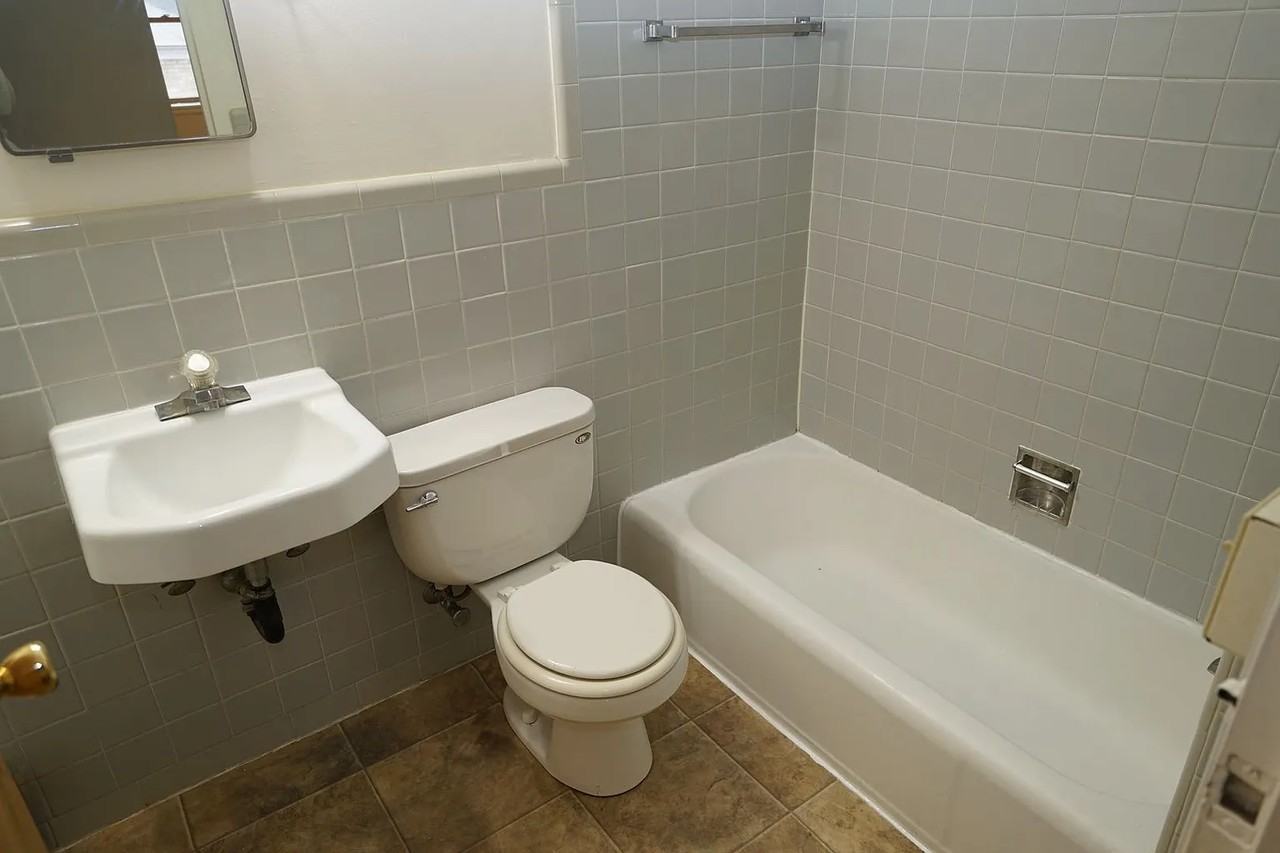 425 Paunack Pl - Photo 6 of 7