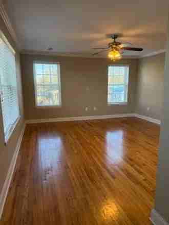 100 Elm St - Photo 3 of 8