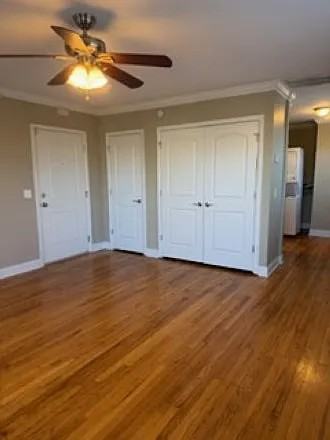 100 Elm St - Photo 5 of 8