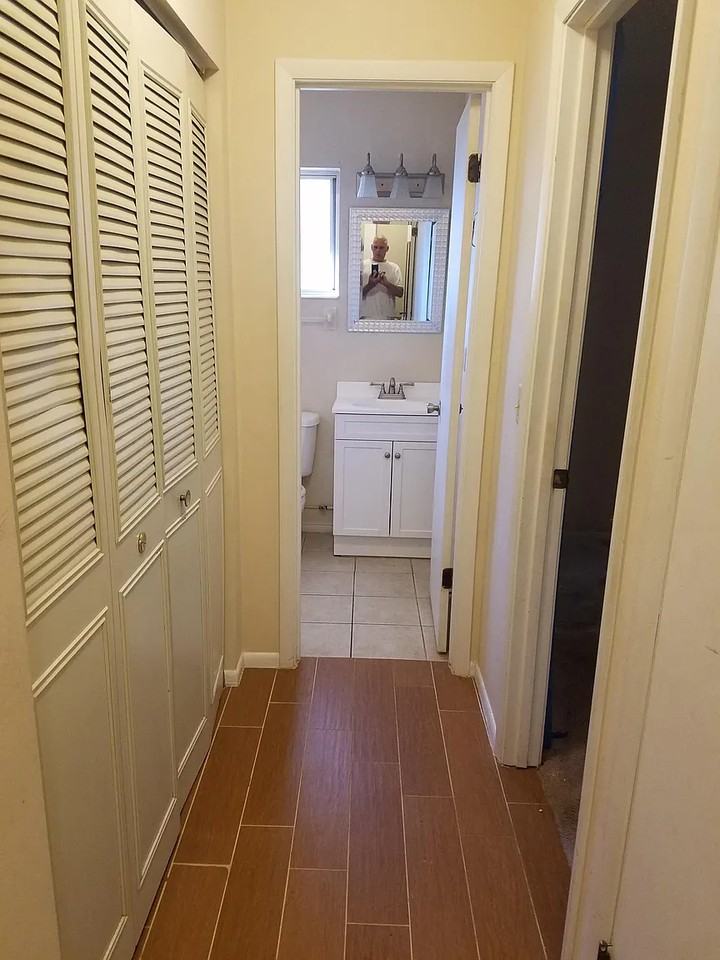 12329 Eastcove Dr - Photo 2 of 7