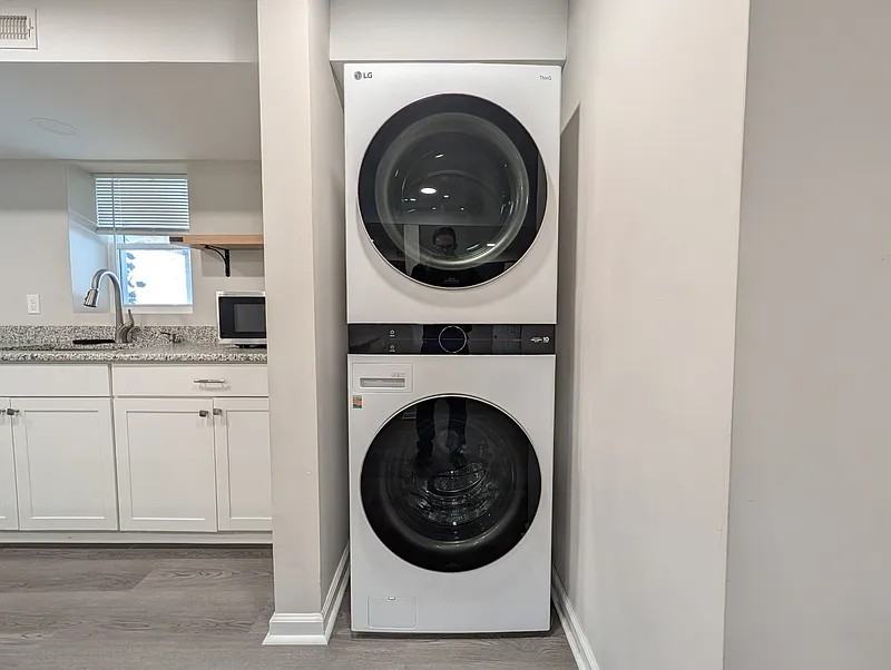 120 Berkshire Pl - Photo 7 of 8