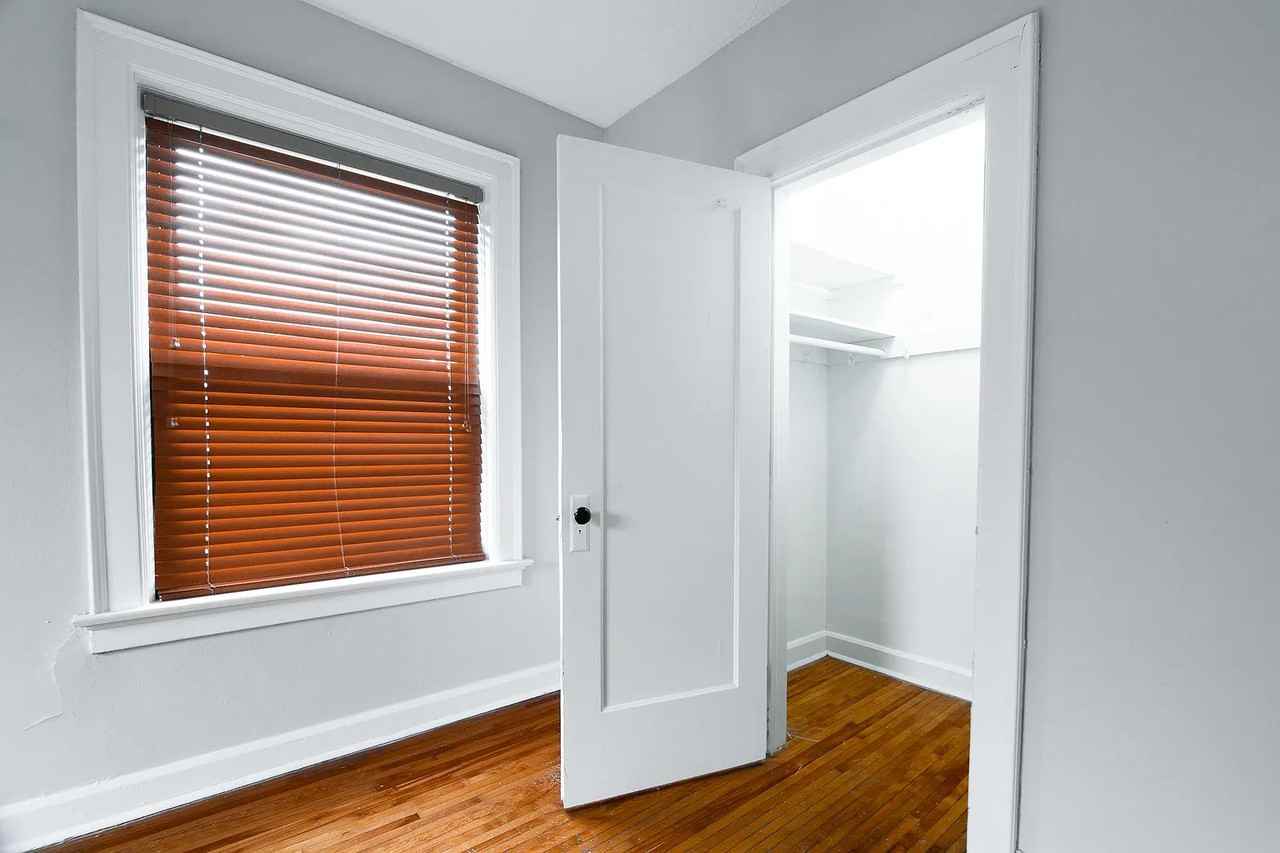 2102 N Meridian St - Photo 7 of 8