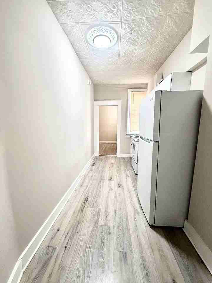 722 N Collington Ave - Photo 2 of 9