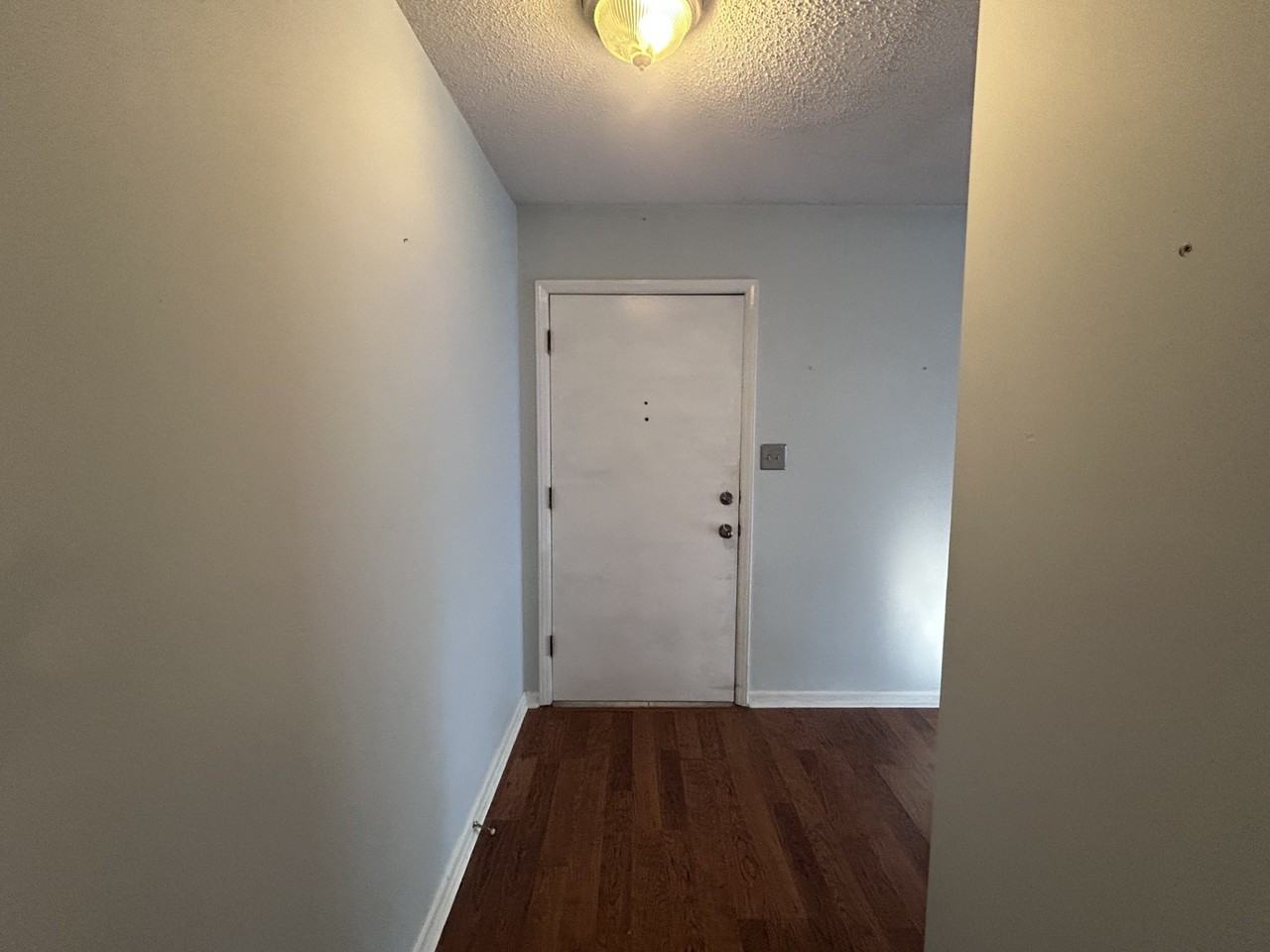 10301 N Kings Hwy #4 - Photo 4 of 24