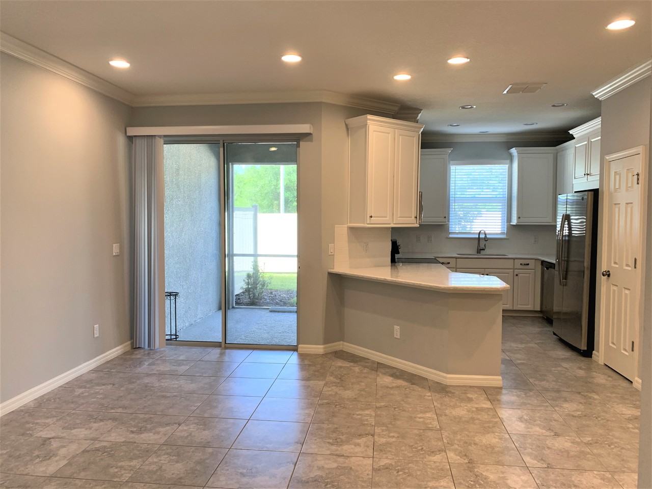 1073 Amber Leaf Trl - Photo 4 of 23